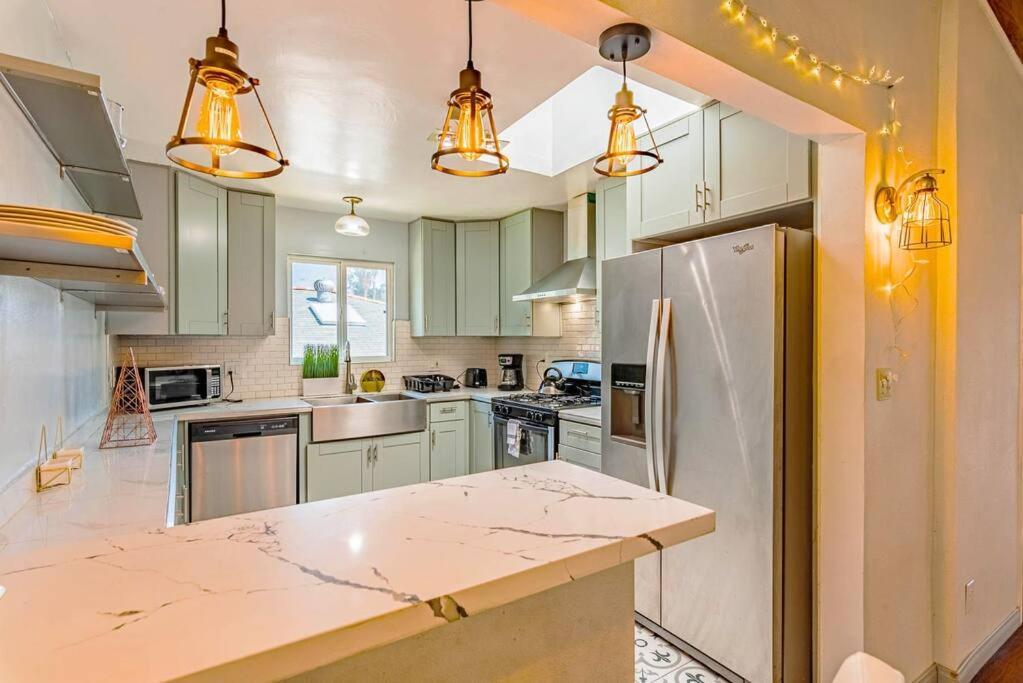 12-Guest 4-Br Spacious Home With Large Backyard, 4-Car Parking 샌디에이고 외부 사진